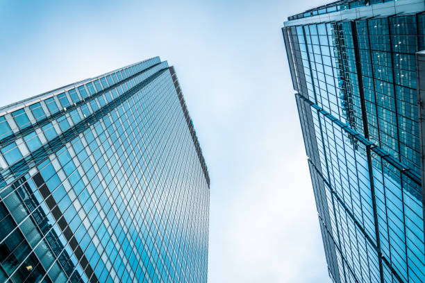 istock Business office building in London 1500101947