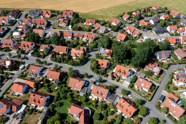 istock Red roof houses from above 1500123961