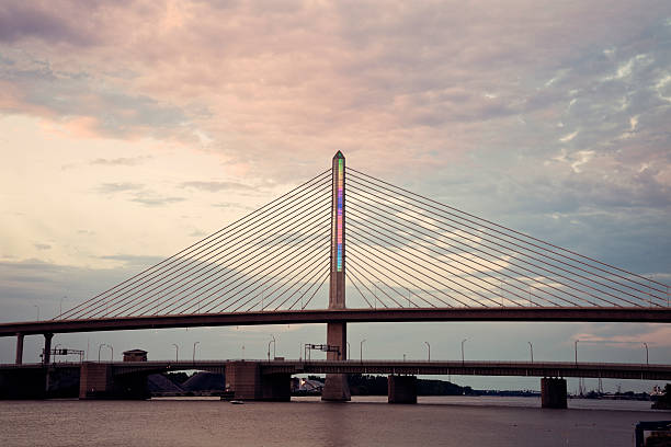 istock Veterans' Glass City Skyway Bridge 150016950