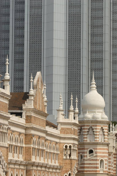 bâtiment sultan abdul samad à kuala lumpur, malaisie, asie - philistine photos et images de collection