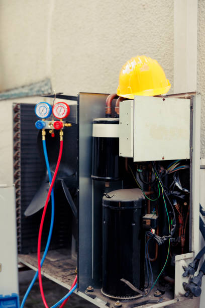 istock Close up of damaged air conditioner 1500246189