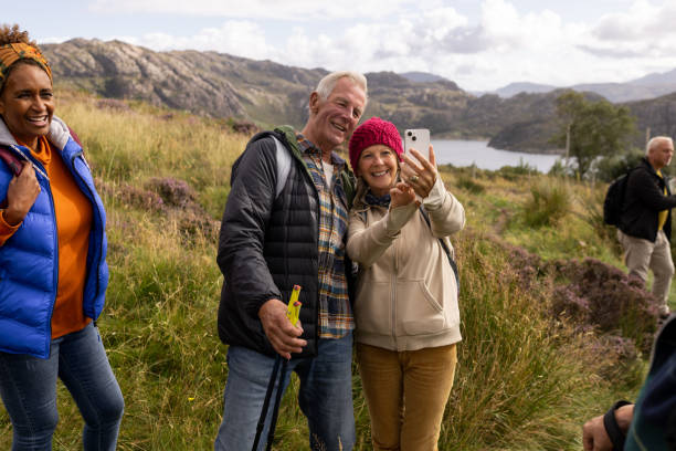istock Let's Get a Picture on Our Hike 1500258315