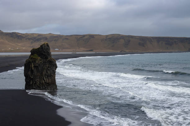 istock Atlantic ocean in Reynisfjara, south Iceland 1500259887