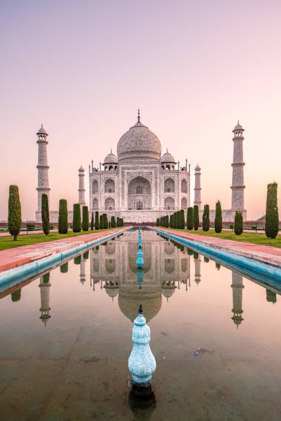 istock A  view of Agra and Taj Mahal 1500261429