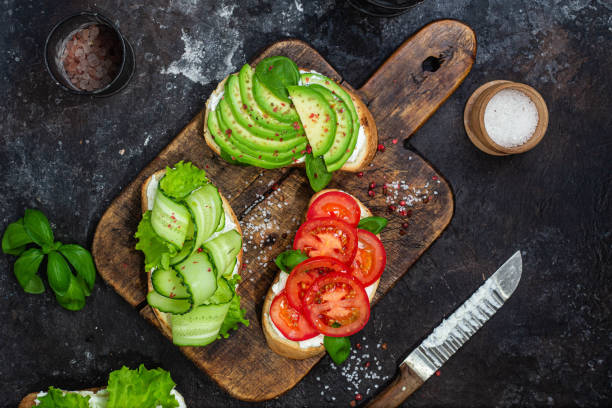 istock Sandwiches with tomato, avocado and cucumber 1500288541