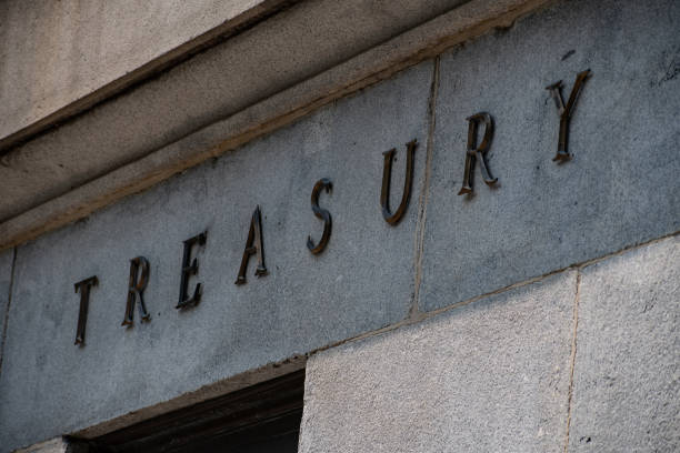 istock Department of Treasury 1500335918