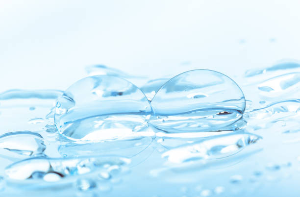 istock Contact lenses with water drops 1500359879