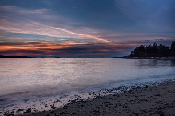 istock Beautiful sunset, West Vancouver, BC, Canada 1500433431