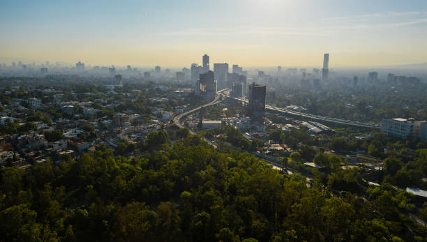 istock Mexico City on a hazy morning 1500472967