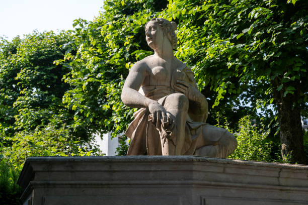 istock susanna fountain 1500489054