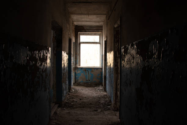 istock old abandoned unfinished building, house 1500490014