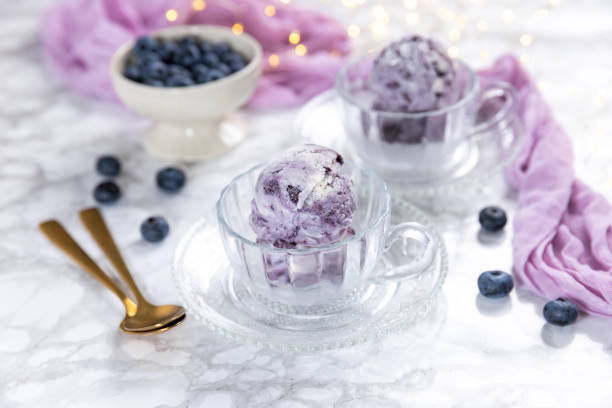 istock Blueberry ice cream with festive lights 1500520764