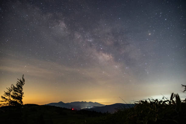 istock Beautiful Milky Way Utsukushigahara Plateau 1500539176