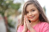 child girl praying