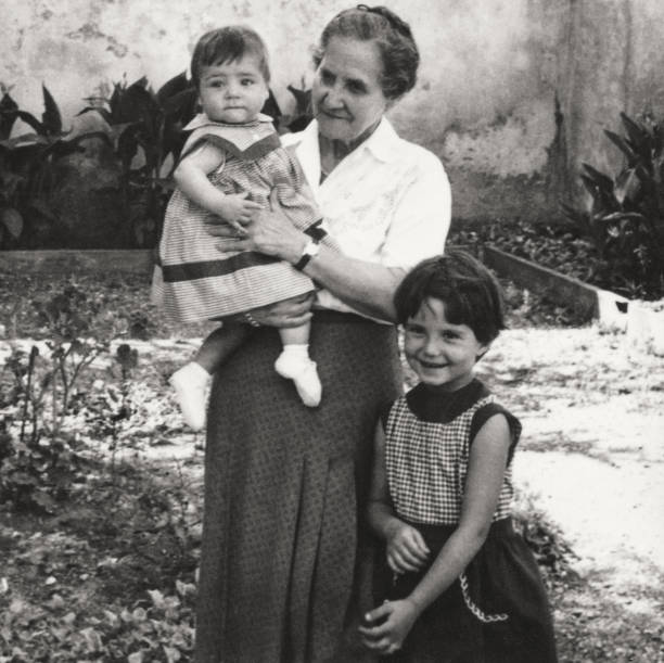 istock Family in 1954. 1500631438