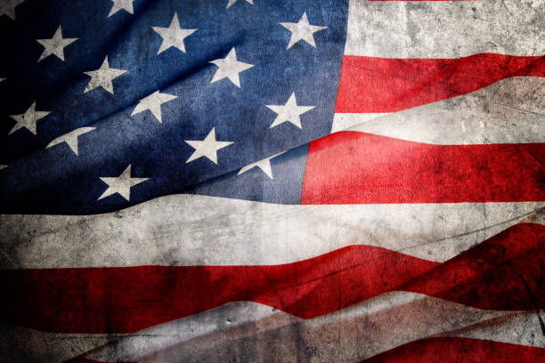 istock Grunge American flag 1500666184