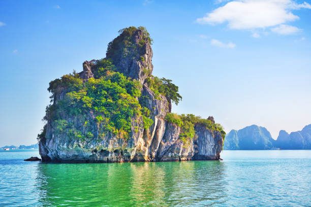 istock Halong Bay, Vietnam 1500801458