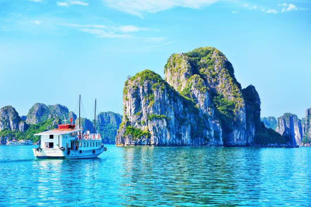 istock Halong Bay, Vietnam 1500801575