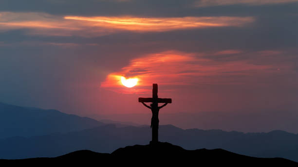 istock Holy Cross with sun at sunset 1500818128