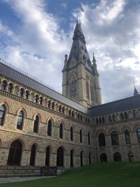 istock Outside of a historical building 1500852451