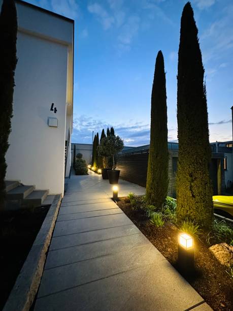 istock Illumination around the house, entrance 1500875574