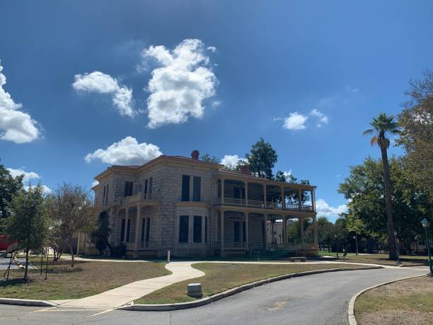 istock San Antonio Arsenal Commanders Quarters 1500917435