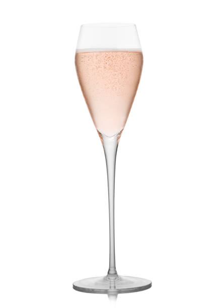 wino prosecco i różowy kieliszek szampana na białym tle. - pink glass wine bubble zdjęcia i obrazy z banku zdjęć