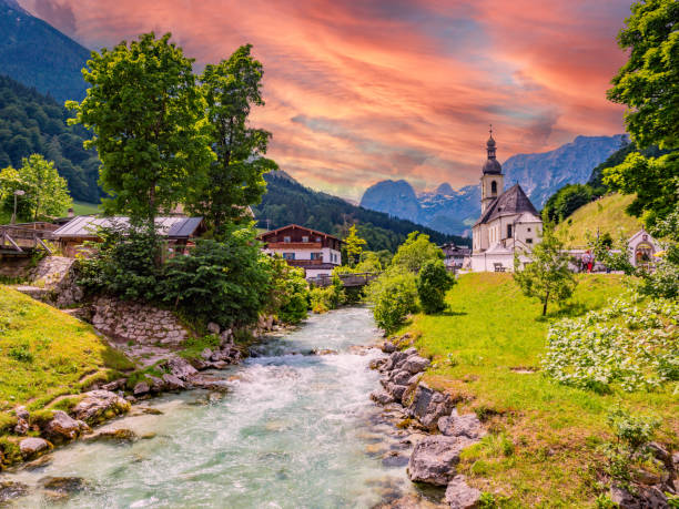 skyline von ramsau in berchtesgaden - bayerische alpen stock-fotos und bilder