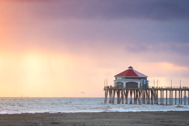 istock Last Light on Huntington Beach 1501114803