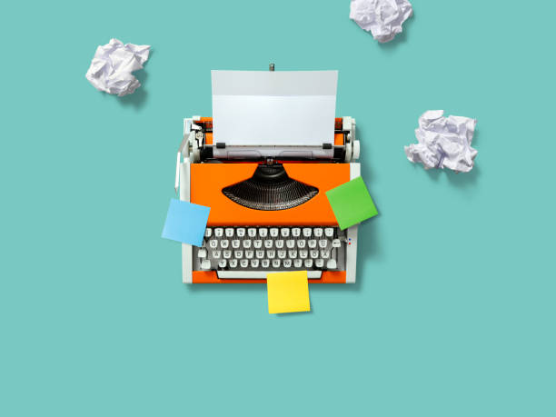 istock Orange Typewriter of the 70s 1501136238
