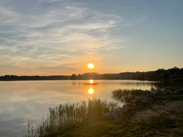 istock A sunset by the lake. 1501138297