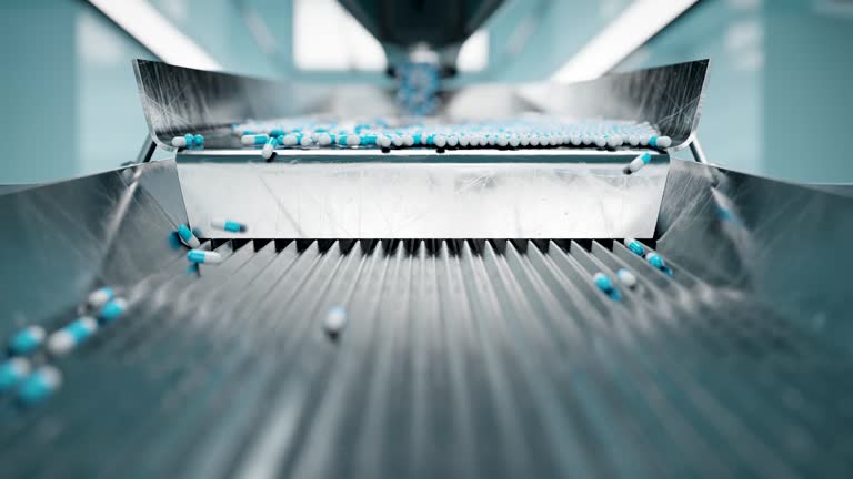 Sorting pharmaceutical capsules by a sorting machine on a production line