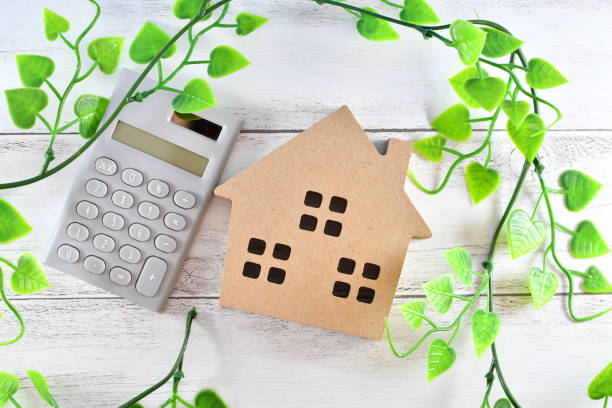 istock Image of money for a house 1501148304