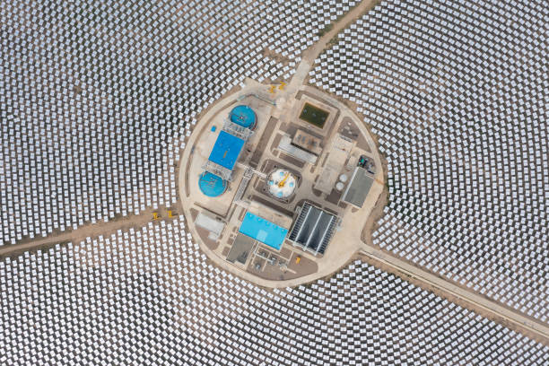 istock Solar thermal power plant 1501156574