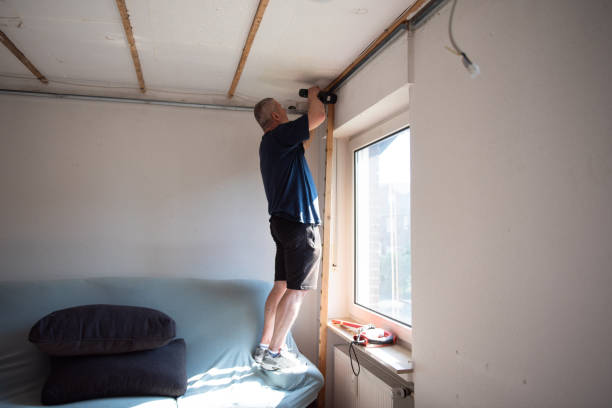 istock two craftsmen renovate an apartment 1501194189