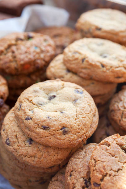 istock Stacks of cookies 1501209058