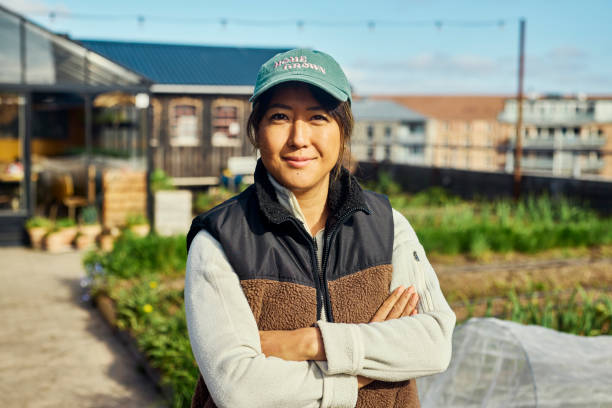 istock Growing Green Cities: Rooftop Crops, Sustainable Agriculture, and Biodiversity 1501249685
