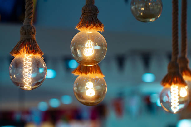 istock Set of vintage retro glowing light bulbs 1501250686