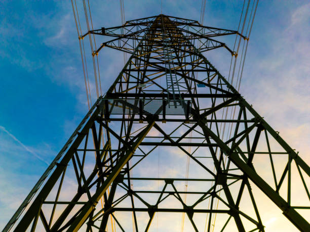 istock High voltage electric transmission tower 1501651225