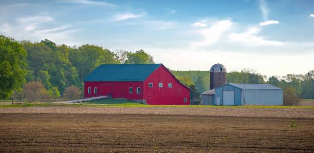 istock Red Barn with plowed field-Miami County, Indiana 1501677288