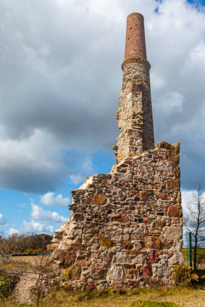 istock Hallenbeagle Mine near Redruth Cornwall 1501775639
