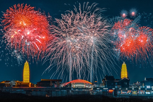 National Day Fireworks at Kunming Dianchi International Convention and Exhibition Center