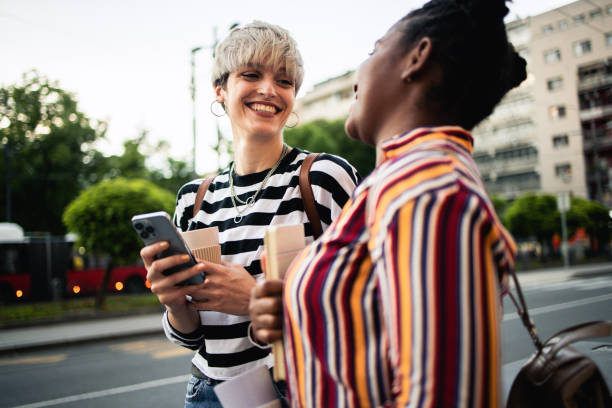 istock Friends are spending time together outside 1501971170
