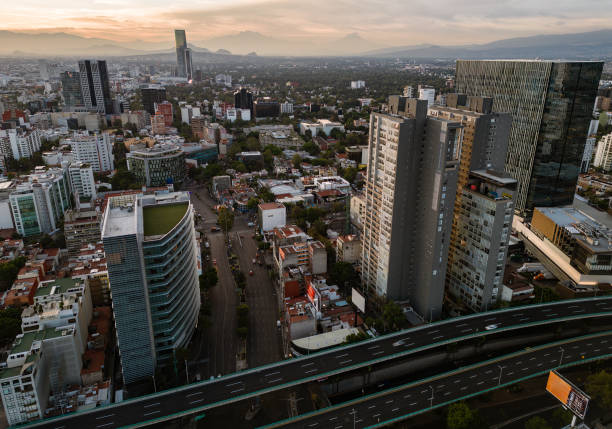 istock Cityscape at sunrise 1501984889