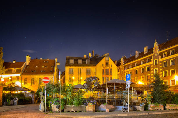 Tirgonu Street Merchant - a street in Riga, in the historical district of the Old Town. It is located between Kalku and Shkyunu streets. The length of the street is 158 meters.