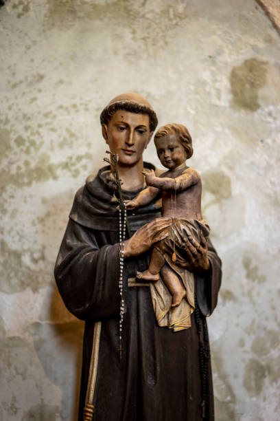 istock church, detail 1502390890