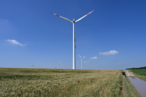 Wind turbines on the Lower Rhine in the Rhine district of Neuss.