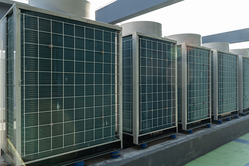 Central refrigeration equipment on the roof of commercial buildings