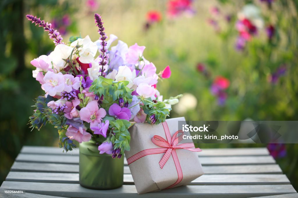 Sweet pea bouquet Flower Arrangement Stock Photo