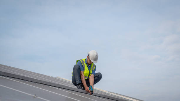 istock Service engineer checking solar cell on the roof for maintenance if there is a damaged part. Engineer worker install solar panel. Clean energy concept. 1502755112